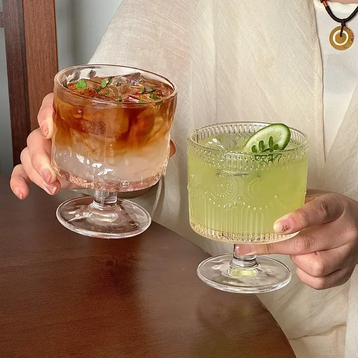 ヴィンテージサンフラワーレリーフグラス【家庭用・高脚・アイスクリーム・デザートカップ】
