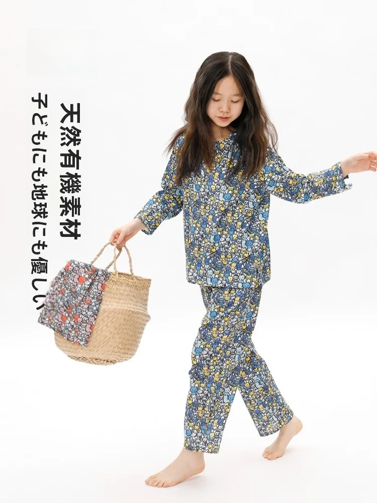 ナチュラルな子供服としてのNATUNAKIDSオーガニックコットンセットアップ：安全・通気性・信頼性を評価