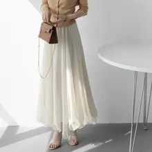 華やかな大フレアのAラインチュールスカート【ハイウエスト・ロング丈】