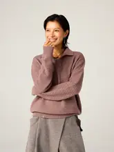 肌触りの良いウール製ストライプ柄長袖ポロニット【シンプルデザイン・保温性】