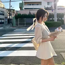 エアリーな天竺風ブラウス【袖あり・紫外線対策・流れるリボン付き】