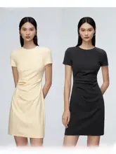 Tシャツワンピース レディース 半袖 タック ショート丈 ウエストマーク スリム 着痩せ 夏 「MOLYCHO」