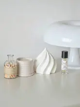 クリーム型デスク収納ボックス【陶器製・インテリア装飾用】