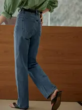 ハイウエストストレートデニムパンツ【ヴィンテージ加工・スリムフィット・小柄向け】