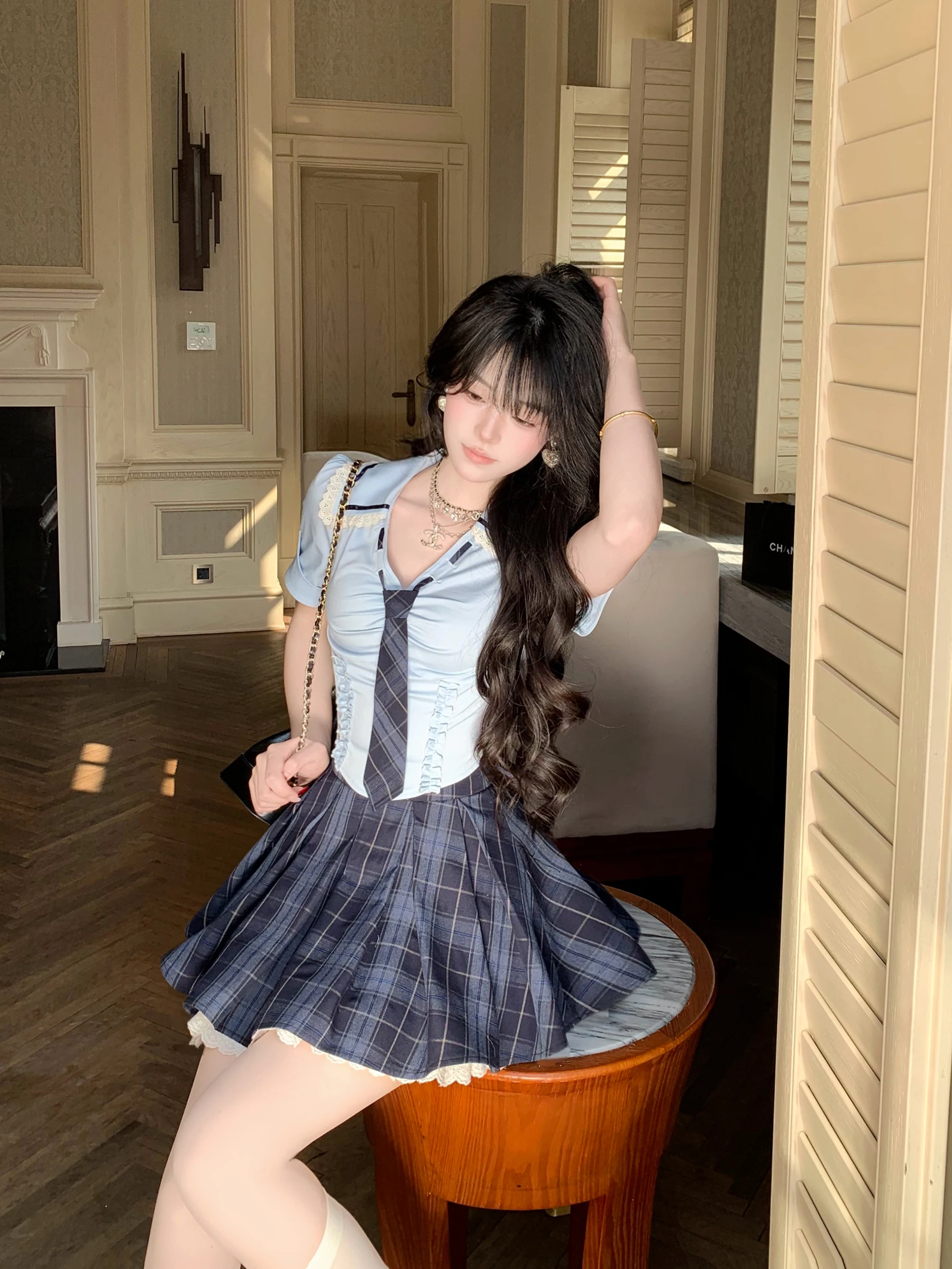 ガーリー系高校生にぴったりな少女学院風セットアップとは？