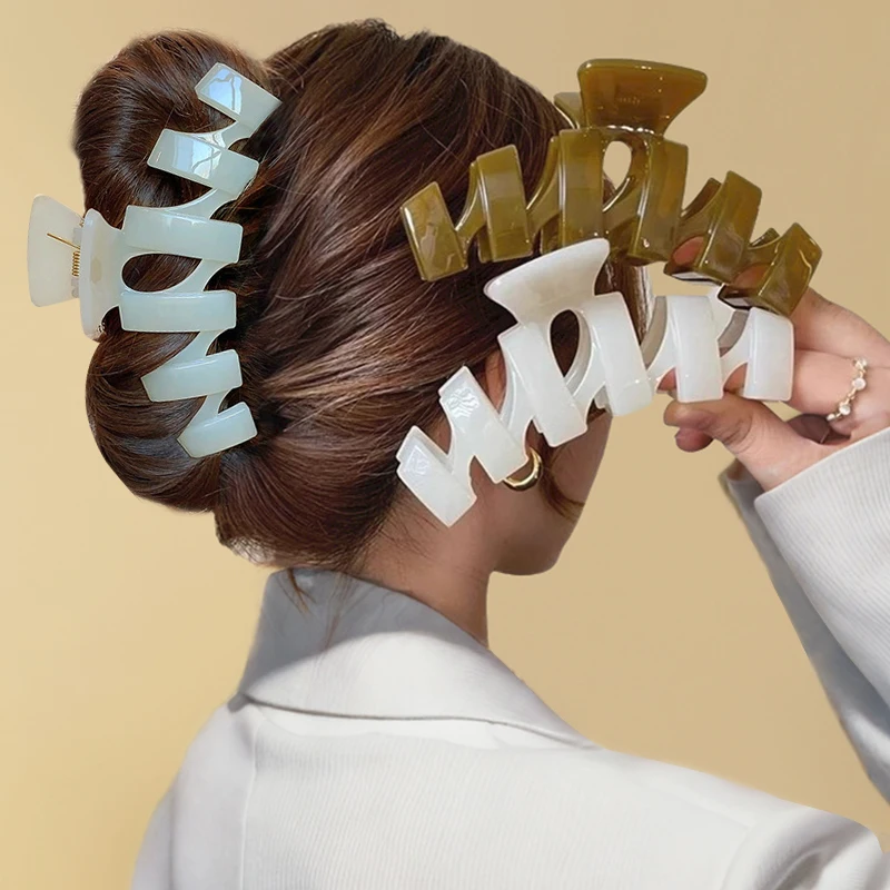 果凍風シャークヘアクリップを選ぶべき理由は？リアルな使い心地とシーン別活用法を解説