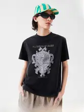 ヴィンテージロックスタイルのルーズフィット半袖Tシャツ【したデザイン・秋用】