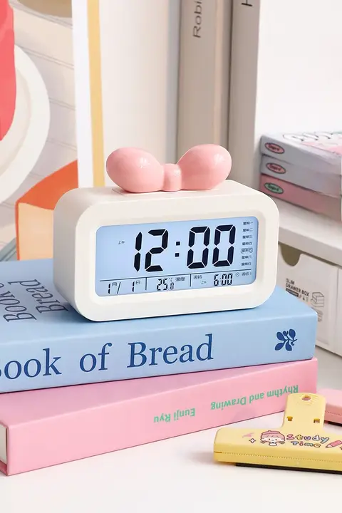 子供用デスクトップアラーム時計【強力アラーム・スマート機能】