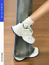 スタイリッシュな厚底スニーカー【女性用・カジュアル・運動対応】