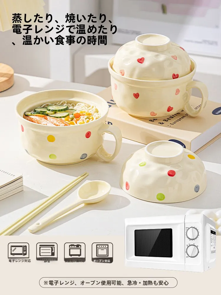蓋付き陶器製の泡面用ボウル：すくいやすい設計とスタイリッシュなデザインが実用性を向上