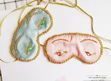オードリー・ヘプバーン風アイマスク【クリスマス限定・収納袋付き・遮光タイプ】