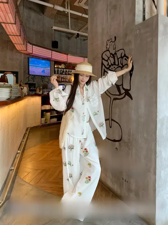 夏用カジュアル刺繍長袖シャツ【日焼け防止・ゆったりフィット・ワイドパンツ】（セットアップ対応）