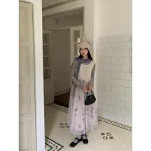 枯れたバラのデザイン！ヴィンテージ風フラワープリントノースリーブワンピース【中長丈・ラウンドネック】
