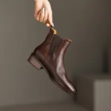 大人の魅力を引き立てる！真皮製 低ヒールショートブーツ【ブラウン・レトロスタイル・サイドゴア】