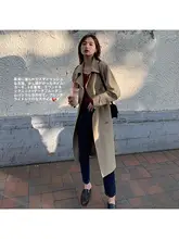 春季にぴったりのクラシックデザインのダブルボタントレンチコート【小柄向け・ミドル丈・軽量】