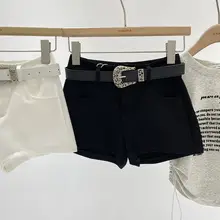 白色のローワイストワイドパンツ【女性用・春夏・スリムフィット・ルーズシルエット】（ セットアップ対応）