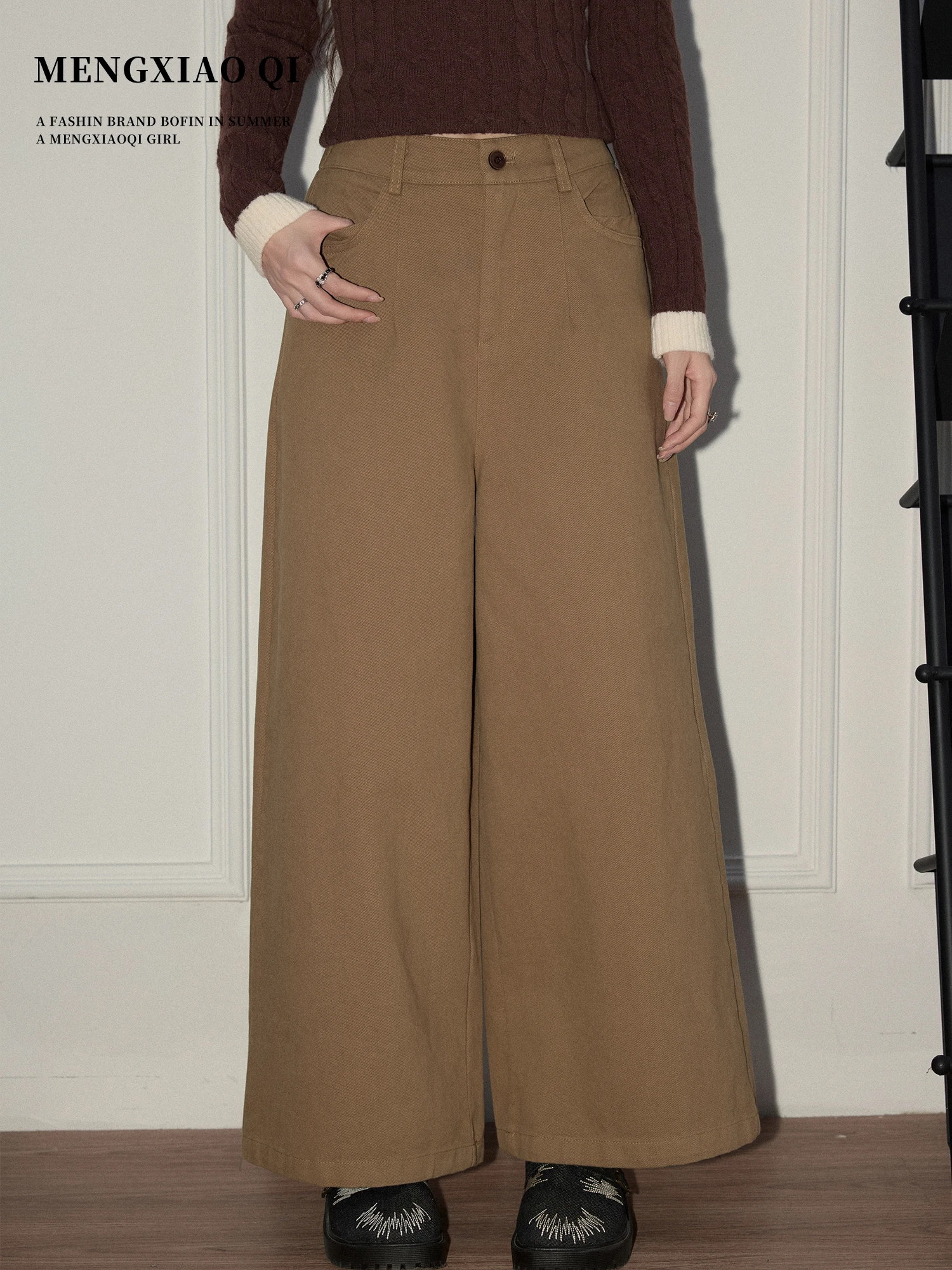 秋服 骨格ストレートは、どんなスタイルに合うの？