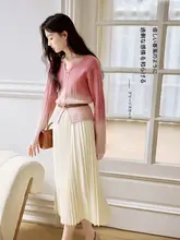 米白色のニットハイウエストスカート【膝下丈・プリーツ・女性用】