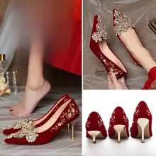 快適さを追求した赤いハイヒールウェディングシューズ【新婦用・二通りの着用が可能】