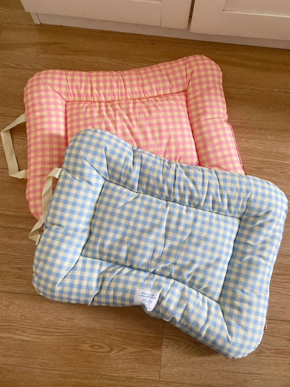 ペット用通年対応の柔らかい寝具：犬・猫用で四季を問わず快適な睡眠を実現