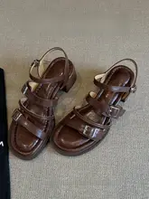 柔らかい羊革製 フレンチスタイルのレトロなオープントゥサンダル【粗いヒール・夏用・海辺でのリゾートシューズ】