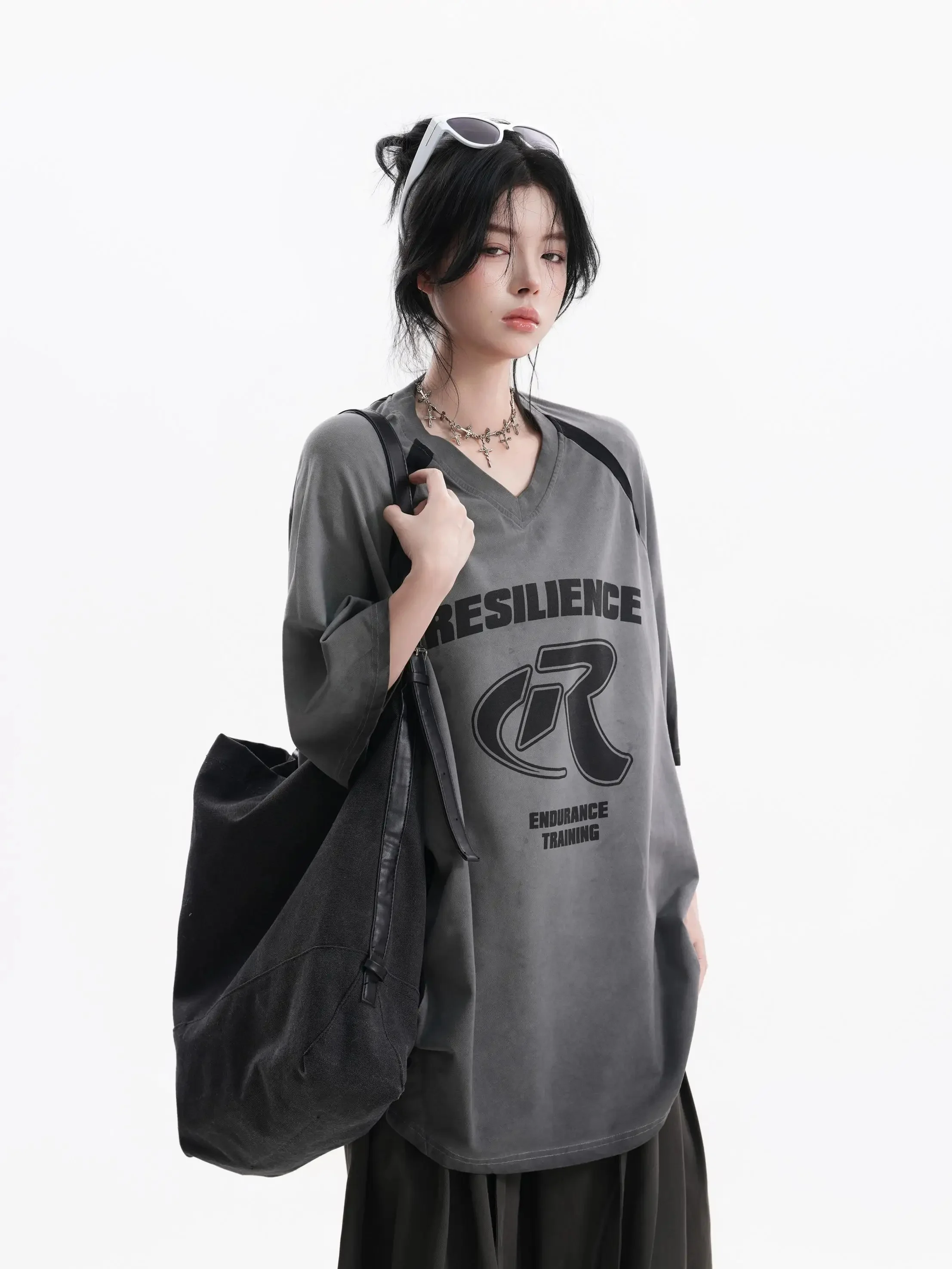 ビッグシルエットのTシャツを選ぶときに迷うなら、これで解決！