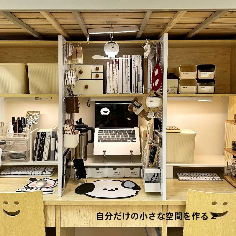 有孔ボードディアウォール：学生向けデスクトップ収納の実用性と設置ガイド