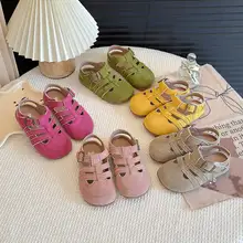 子供用中空ローマ サンダル2025 夏の新スタイル