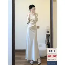 エレガントな白色のロングアセテートサテンスカート【夏用・Aラインデザイン】