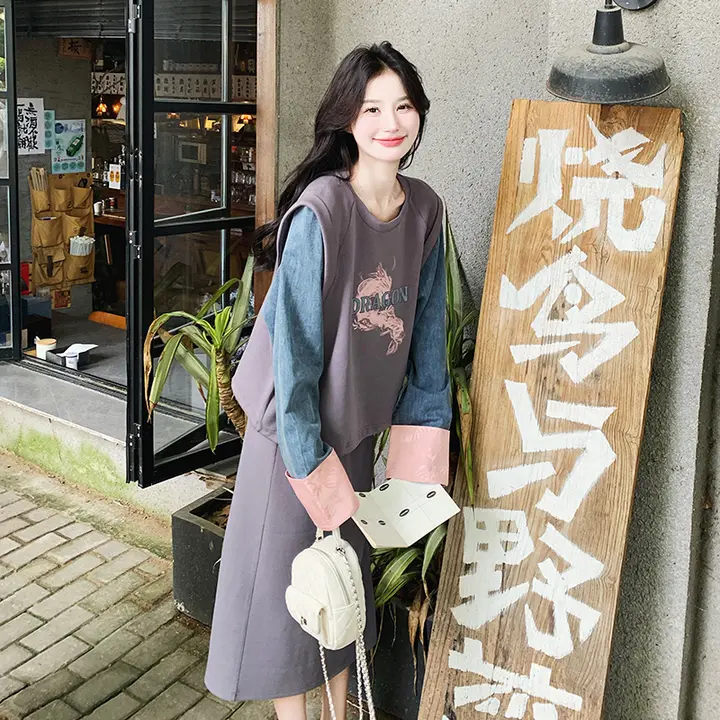 Miu Miu風 スウェットセットアップ【デニムパッチワーク・トップス＆スカート・春秋用】