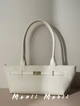 本革製のアンダーアームバッグ【通勤用・トートバッグ・シンプルデザイン】