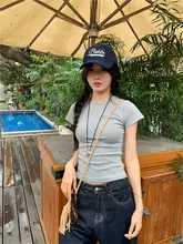 シンプルでスタイリッシュな女性用丸首短袖Tシャツ【極上の柔らかさ・フィット感】