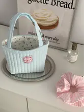 海塩チーズ柄のかわいい花柄トートバッグ【軽量・通勤用】