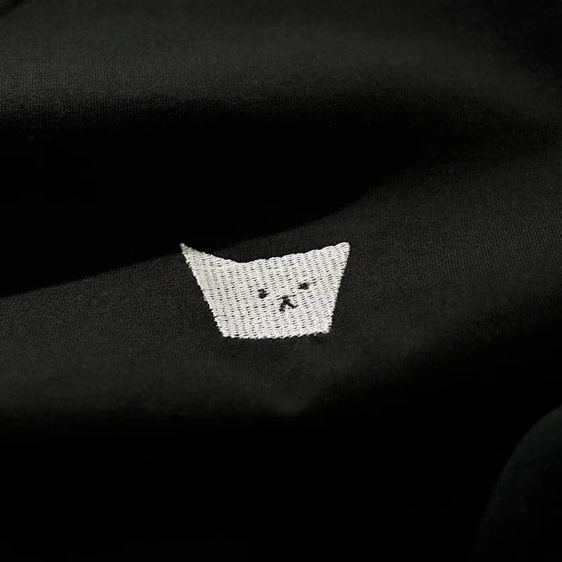 刺繍ワンポイントTシャツ：カジュアルな日常着用に最適な棉製半袖の選び方と実用性