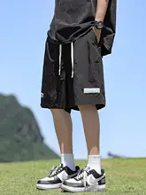 軽やかで快適！氷絲素材のメンズワークショートパンツ【夏用・ゆったりストレートシルエット】