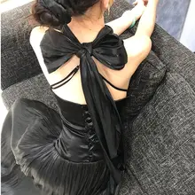 エレガントなバックスリットデザインのロングドレス【フレンチスタイル・  バタフライリボン付き・婚礼・パーティー用】