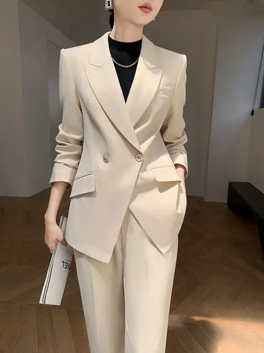 女性用ビジネススーツ【秋冬用・フォーマル・カジュアル通勤対応・高級感】（セットアップ対応）