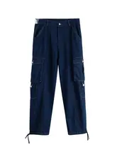 カジュアルな多ポケットデザインのデニムパンツ【ルーズフィット・束脚・ハイストリートスタイル】（セットアップ対応）