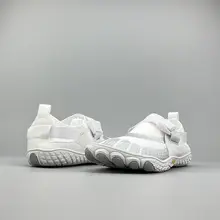 男女兼用 メッシュアクティビティシューズ【透湿・軽量・トレーニング用】