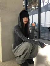 フード付きストライプ長袖Tシャツ【秋用・レディース・スリムフィット・韓国風】