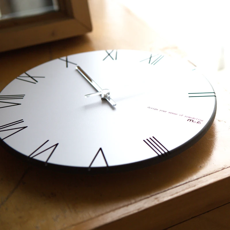 静かで美しい時計を選ぶには？電波時計の「静かさ」が本当の暮らしに与える影響とは