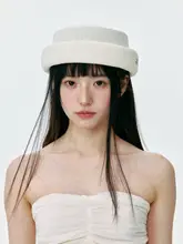 優雅なフレンチスタイルの透 breathable ベレー帽【春夏用・レトロデザイン・トラベル仕様】