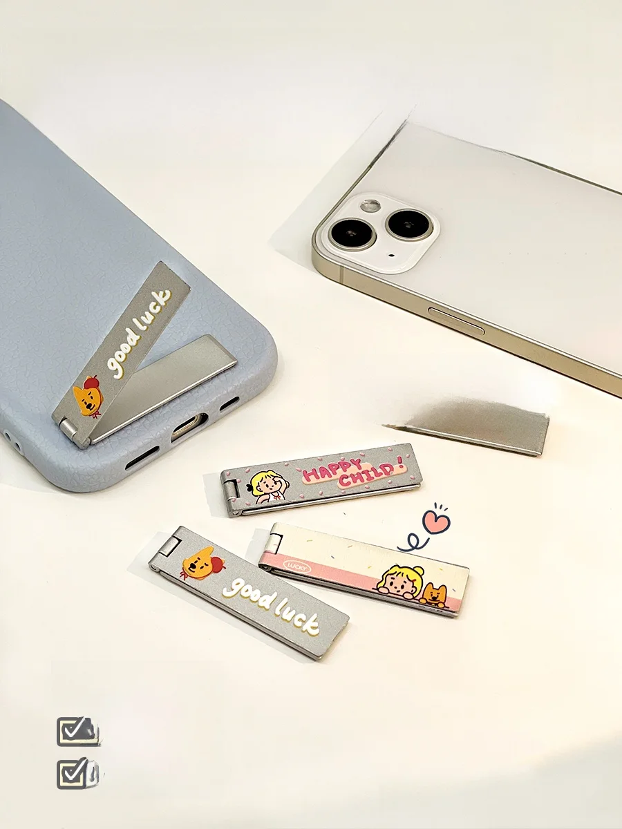 スマートフォンスタンド 背面取り付け 折りたたみ 超薄型 可愛い コンパクト デスク用