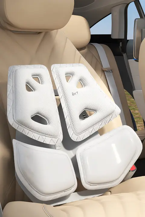 腰をサポートする車用クッション【運転用・快適設計・後部支え】