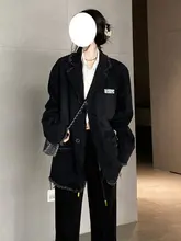 秋季用アメリカンスタイルのブラックデニムジャケット【女性用・ラフなデザイン・ゆったりシルエット】