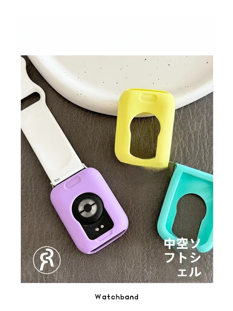 携帯の後ろにつけるやつは、本当に必要なの？