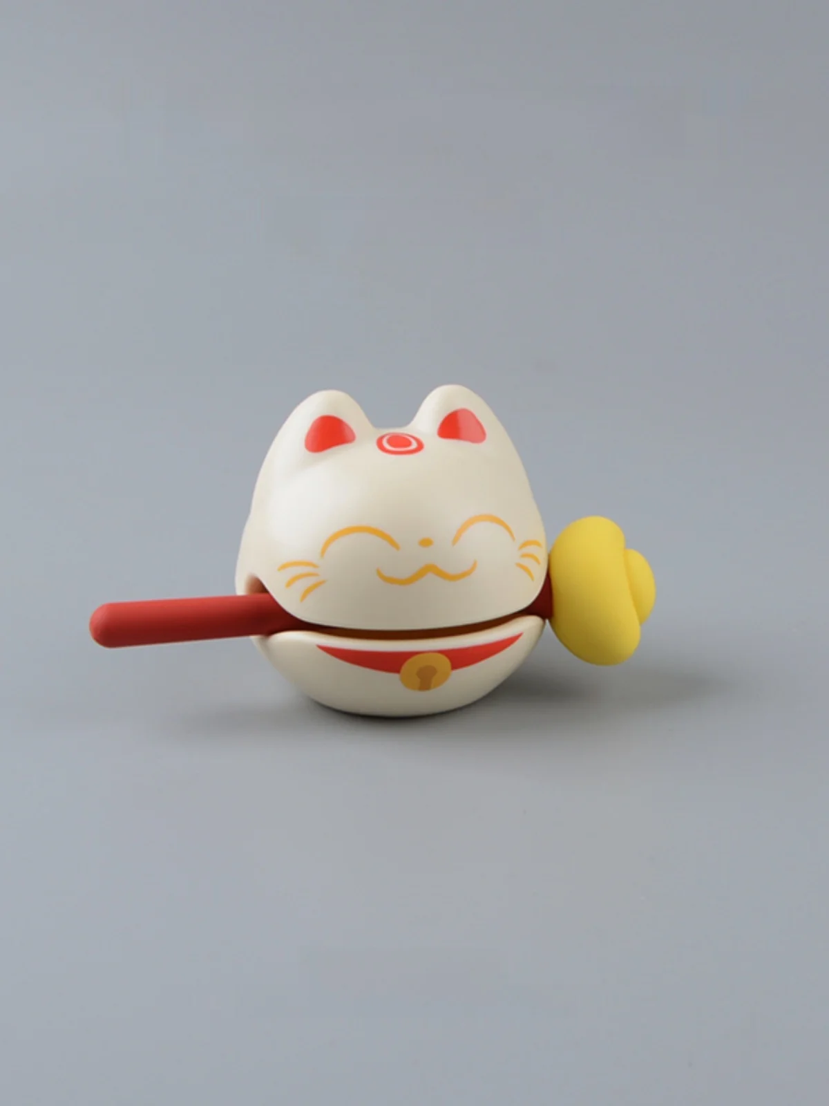 おしゃれ 招き猫 デスク  トップ装飾：デザインと実用性を兼ね備えたミニサイズ猫のアート