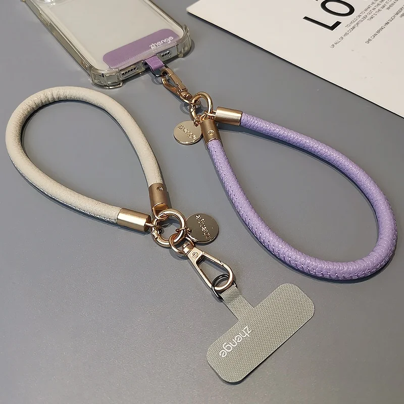 スマホにつけるストラップは、どうやって選ぶべき？