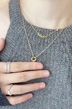 華やかな印象を与える！色落ちしない円形ネックレス【カジュアル重ね付け・夏用アクセサリー】