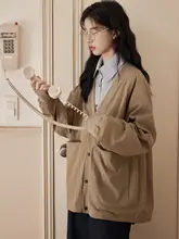 Vネックデザインのレトロ風トレンチコート【秋用・ゆったりシルエット】
